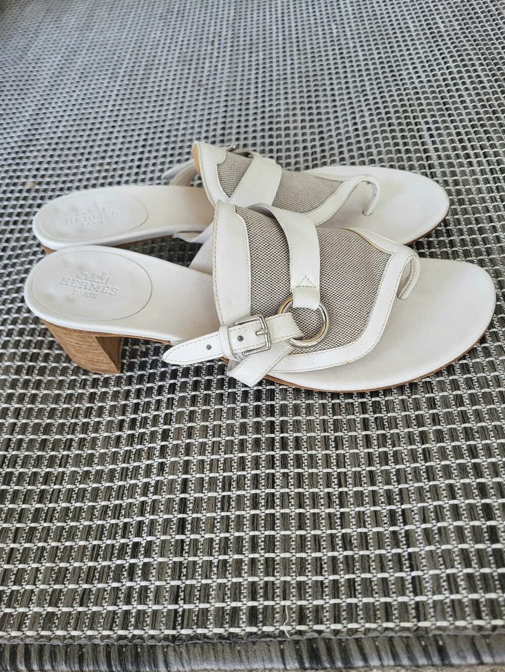 Hermès White Leather & Canvas Heeled Thong Sandals - Size 38.5